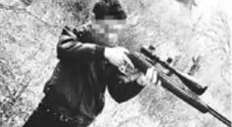 Şaka yapmak isterken elindeki av tüfeğiyle arkadaşını öldürdü