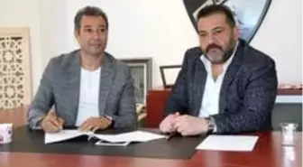 Teknik Direktör Orhan Kaynak Elazığspor'da