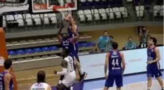 ING Basketbol Süper Ligi: Lokman Hekim Fethiye Belediye: 84 Anadolu Efes: 90