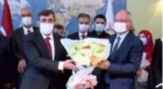 AK Parti Dış İlişkiler Başkanlığı'nda devir teslim