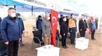Dursunbey'de Yüzlerce Fidan Toprakla Buluştu