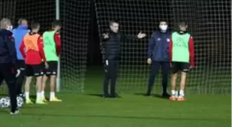 Ersun Yanal, Antalyaspor ile ilk antrenmanına çıktı