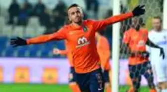 Fenerbahçe, Visca karşılığında Başakşehir'e Deniz Türüç'ü vermeyi düşünüyor