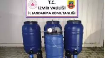 Son dakika haberi... İzmir'de 900 litre kaçak şarap ele geçirildi