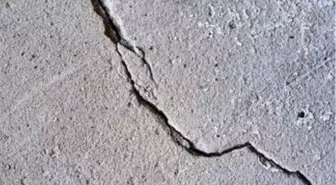 İzmir'de deprem meydana geldi! İzmir'de kaç büyüklüğünde deprem oldu? İzmir depremi merkez üssü neresi?