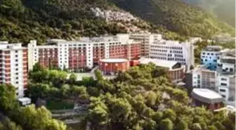 İzmir Ekonomi'de 'iletişim' zirvesi
