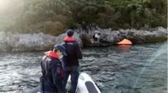 Kuşadası Körfezi'nde 21 düzensiz göçmen kurtarıldı