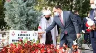 Son dakika haberi! Şehit Kaymakam Safitürk vefatının 4'üncü yıl dönümünde kabri başında anıldı