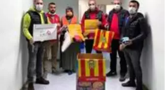 Taraftarlardan lösemili çocuklara moral