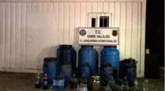 İzmir'de bin 35 litre sahte içki ele geçirildi