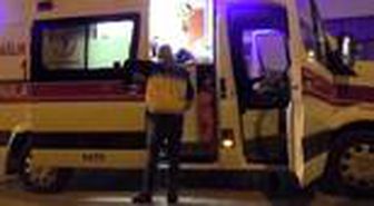 Beyşehir'de otomobille motosiklet çarpıştı, 3 kişi ağır yaralandı