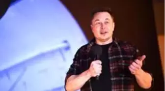 Elon Musk aynı gün içinde 4 Covid-19 testi yaptırdı, 2'si negatif, 2'si pozitif