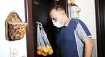 Anne-babası koronavirüs oldu, maske takın çağrısı yaptı