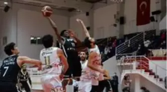 Basketbol Süper Ligi: Aliağa Petkim Spor: 82 - Beşiktaş : 72