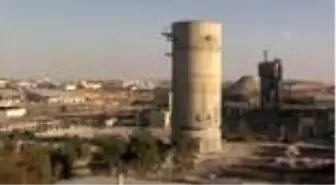 Son dakika haberi! GAZİANTEP - 60 metre yüksekliğindeki siloyu 8 saniyede enkaza çevirdi