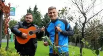 Emir Dilaver: 'Geçmişimde bir Türklük vardır diye düşünüyorum ve bundan da gurur duyuyorum'