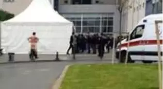 Korona sırasını protesto etmek için soyunduğu iddia edilen adamın psikolojik rahatsızlığı olduğu ortaya çıktı