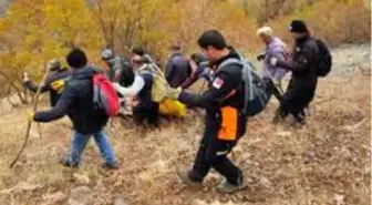 Son dakika haberi! Yaylada hayatını kaybeden şahsın cenazesi 10 saatlik çalışmayla dağdan indirildi