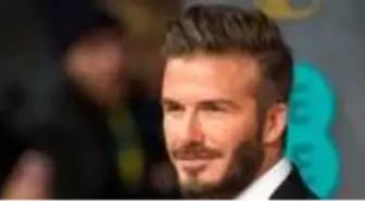 David Beckham kimdir? David Beckham hangi takımlarda oynadı? David Beckham hangi yıl futbolu bıraktı? David Beckham ailesi!