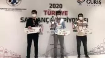 Şampiyonların şampiyonasında kürsüye Yaşar Üniversitesi damgası