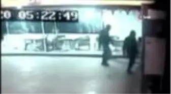 Silahlı kavganın zanlısı gasp girişiminde yakalandı