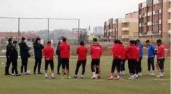 Uşakspor, Sarıyer hazırlıklarına devam ediyor