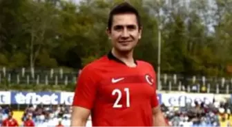 Emre Aşık kimdir? Emre Aşık nereli? Emre Aşık eşi kimdir?