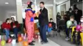 Destek eğitimi alan engelli öğrencilere sürpriz eğlence