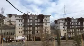 Su altında kalacak Yusufeli'nin yeni yerleşim yerinde sona doğru