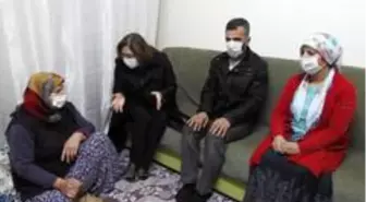 'Televizyonum yok, kısıtlamayı duymadım' diyen ayakkabı boyacısına Fatma Şahin'den iki müjdeli haber