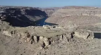 DİYARBAKIR - 'Peygamberler diyarı' Eğil'deki asırlık tüneller turizme kazandırılıyor