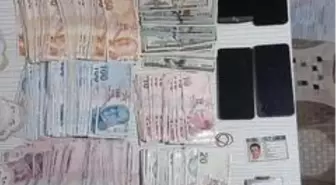 İzmir'de FETÖ'ye ardı ardına darbe: 41 tutuklama