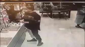 Sosyal medya fenomeni Hakan Kakız'ın Nişantaşı'nda çantası böyle çalındı