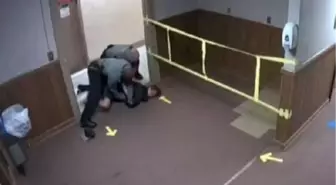 Son dakika haberi | ABD'de nöbet geçiren genci gözaltına alan polislere tepki