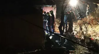 Ailesinin evden kovduğu genç, kaldığı barakada çıkan yangında feci şekilde can verdi