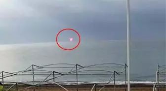 Deniz üzerinde belli aralıklarla ortaya çıkan kırmızı ışık huzmesi yeniden görüldü