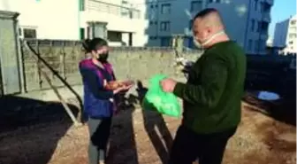 Yetim ailelere evlerinde kebap ikramı