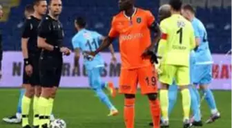 Demba Ba kaptan olarak sahada