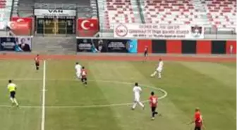 TFF 2. Lig: Vanspor FK: 3 Turgutluspor: 0