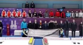 Esra Çakmur Curling Ligi başladı