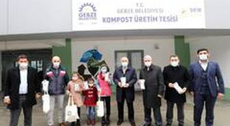 Başkan Büyükgöz çevreci tesisi öğrencilere tanıttı