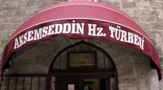 Bolu'da Akşemseddin Hazretleri Türbesi'ne Fransız tarzı tente takılması tepkilere neden oldu