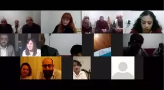 Genç çiftin 'isteme töreni' Kovid-19 nedeniyle sanal ortamda yapıldı