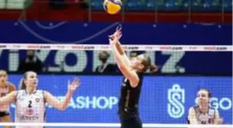 Lider VakıfBank'tan 22. galibiyet