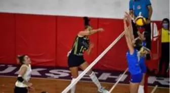 Son dakika haber: Gaziantep derbisinde Adam voleybol kazandı: 3-2