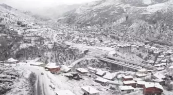 Gümüşhane'de ve Zigana Dağı'nda kar yağışı