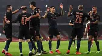 Manchester City, deplasmanda Arsenal'i 4-1 yenerek turladı