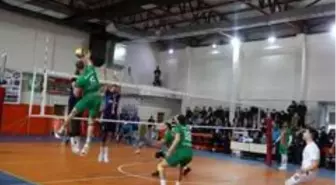 Cizre Belediyesi erkek voleybol takımı ilk yarıyı namağlup tamamladı