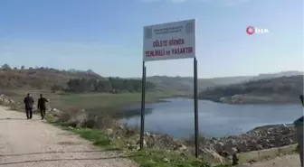 Mustafakemalpaşa'da göletteki kuraklık tedirgin ediyor