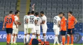 Süper Lig: Medipol Başakşehir: 1 - Kasımpaşa: 1 (İlk yarı)